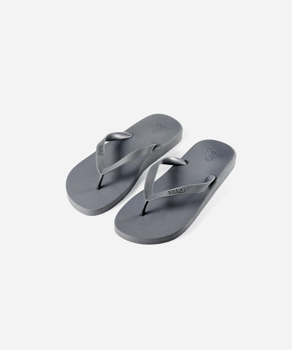 EEGO Men’s Flip Flop, in Abyss Grey